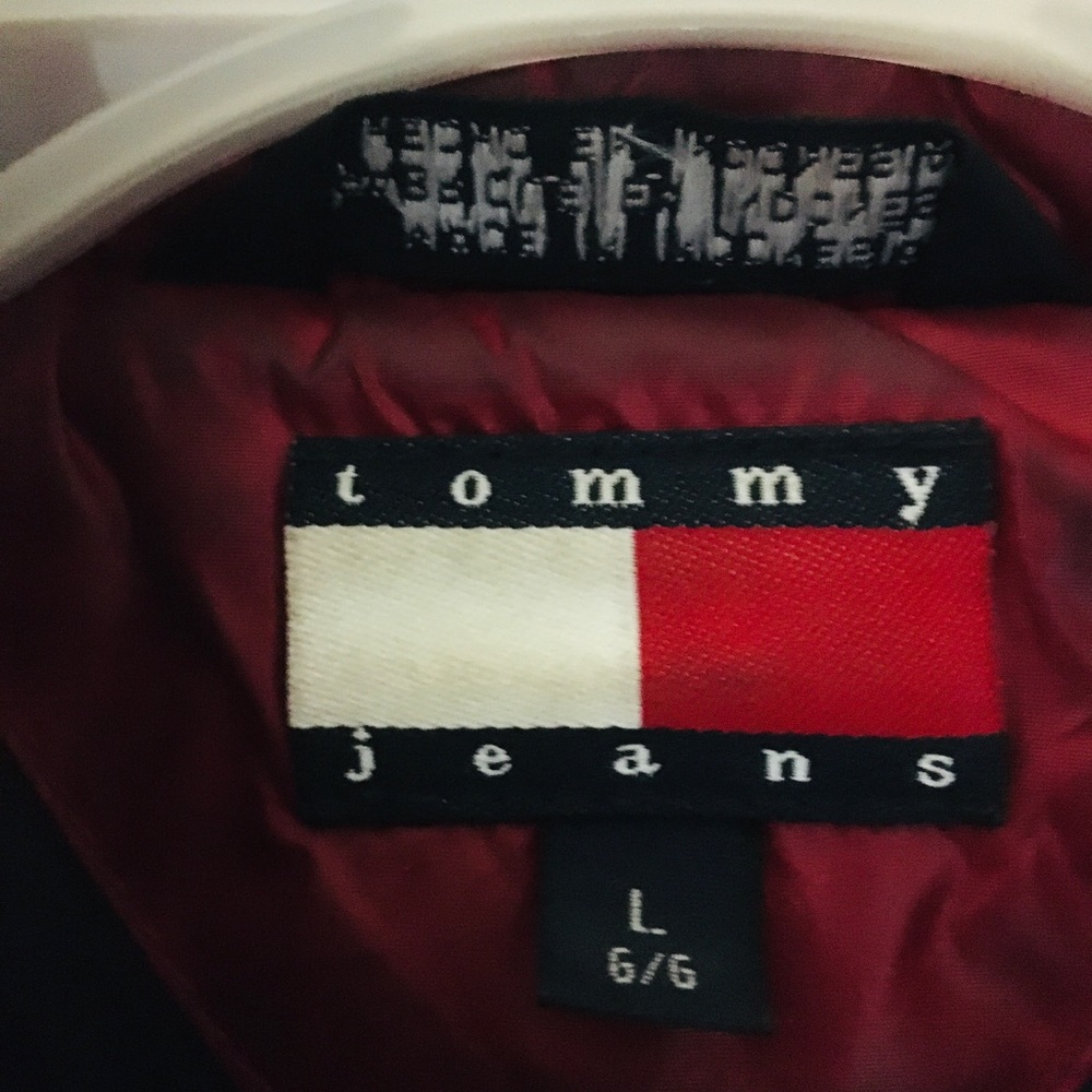 Tommy Girl Jacket😍😍🔥🔥🔥 - Picture 3 of 7